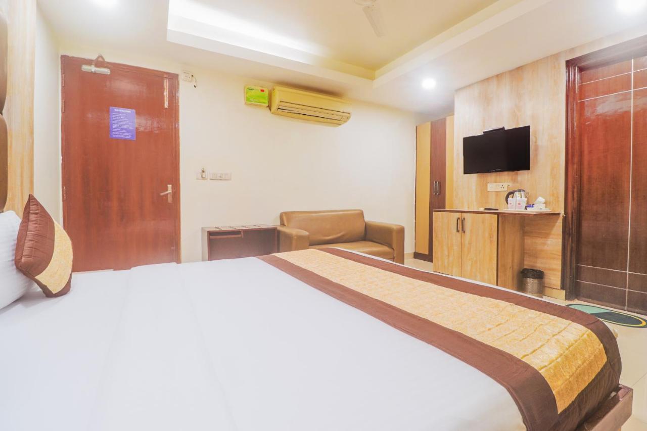 ניו דלהי Hotel Sizzling Starr מראה חיצוני תמונה